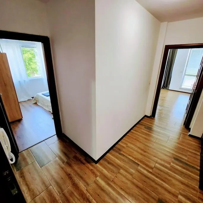 Aпартамент-София/ Newhome Lux Apartment