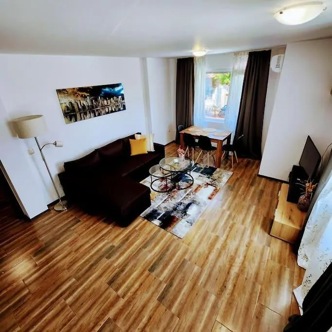 Aпартамент-София/ Newhome Lux Apartment 0*, Sofia